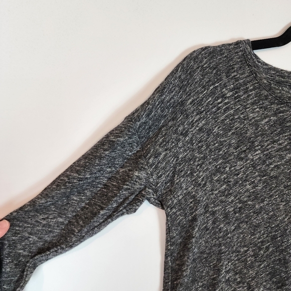 Everlane Marled Grey Crew Neck Sweater Wool Blend Drop Sleeve Lightweight sz XS - Picture 3 of 8